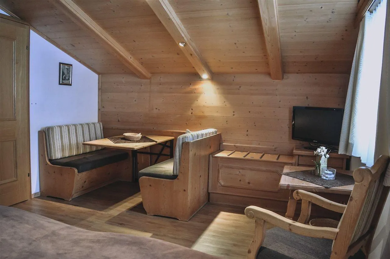 Apartment Landhaus Andrea Saalbach-Hinterglemm Austria